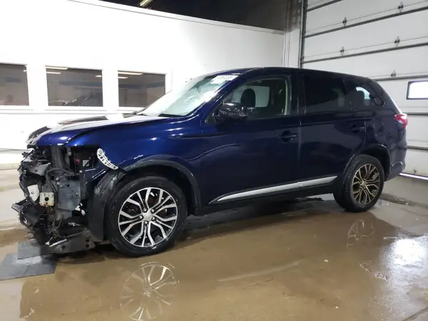 JA4AZ3A38JZ058630 2018 MITSUBISHI OUTLANDER - Image 1