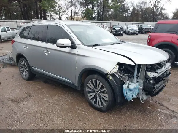 JA4AZ3A38KJ001599 2019 MITSUBISHI OUTLANDER - Image 1