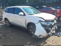 JA4AZ3A38KZ005783 2019 MITSUBISHI OUTLANDER