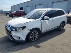 JA4AZ3A38KZ010935 2019 MITSUBISHI OUTLANDER