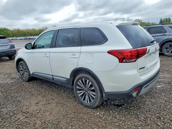 JA4AZ3A38KZ012992 2019 MITSUBISHI OUTLANDER - Image 2