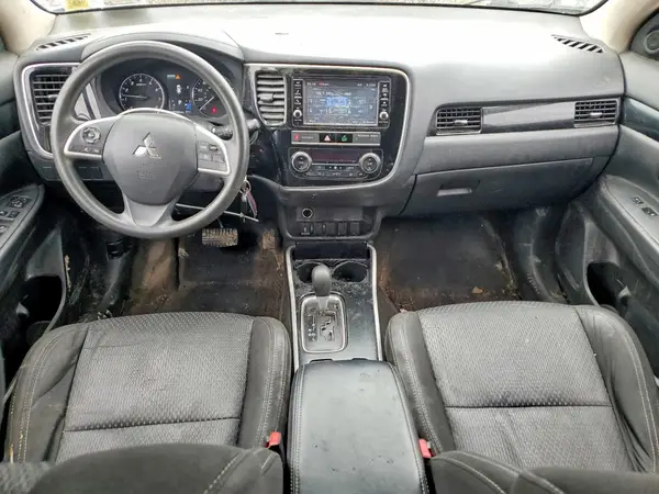 JA4AZ3A38KZ012992 2019 MITSUBISHI OUTLANDER - Image 8