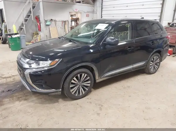 JA4AZ3A38KZ021045 2019 MITSUBISHI OUTLANDER - Image 2