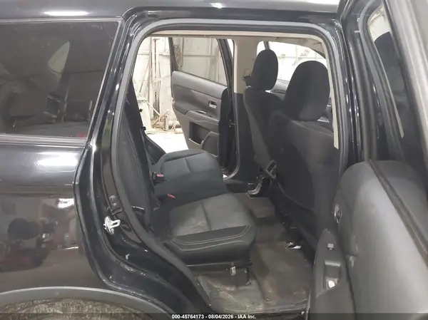 JA4AZ3A38KZ021045 2019 MITSUBISHI OUTLANDER - Image 8