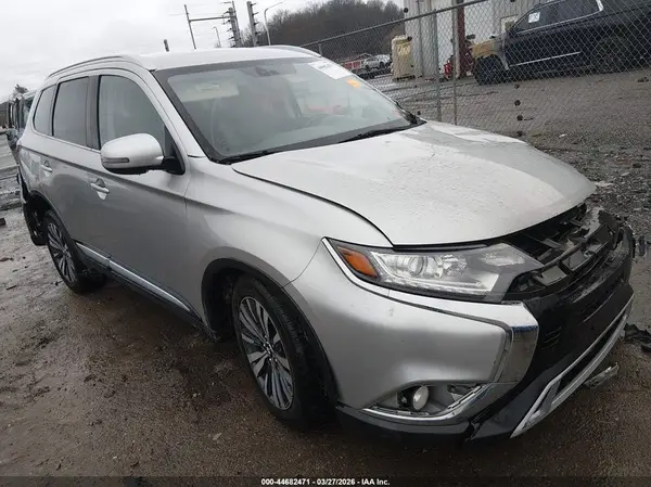JA4AZ3A38KZ021112 2019 MITSUBISHI OUTLANDER - Image 1