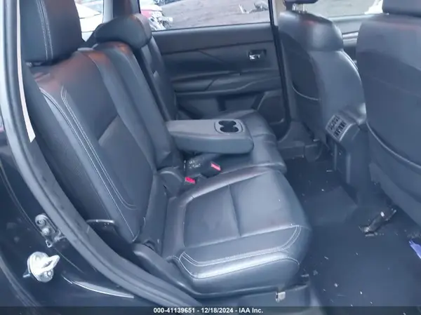 JA4AZ3A38KZ026701 2019 MITSUBISHI OUTLANDER - Image 8