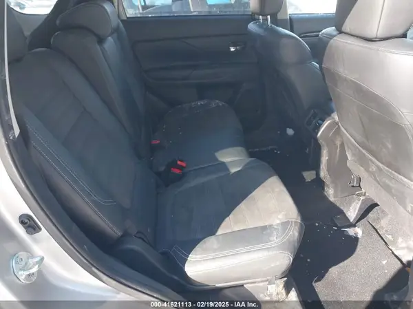 JA4AZ3A38KZ033602 2019 MITSUBISHI OUTLANDER - Image 8
