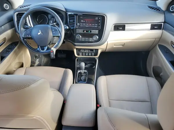 JA4AZ3A38KZ034314 2019 MITSUBISHI OUTLANDER - Image 8