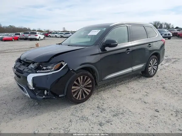 JA4AZ3A38KZ042106 2019 MITSUBISHI OUTLANDER - Image 2