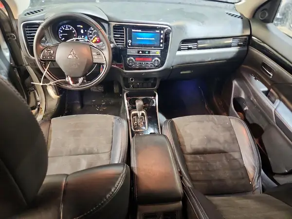 JA4AZ3A38KZ043417 2019 MITSUBISHI OUTLANDER - Image 8