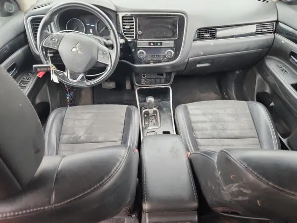 JA4AZ3A38KZ044003 2019 MITSUBISHI OUTLANDER - Image 8