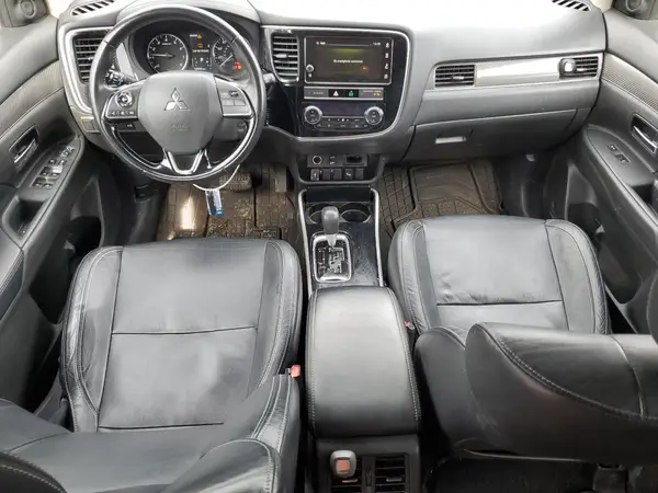 JA4AZ3A38KZ044177 2019 MITSUBISHI OUTLANDER - Image 8