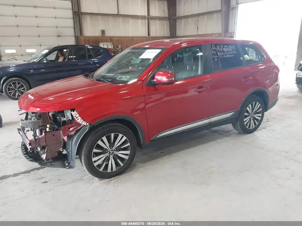 JA4AZ3A38KZ049220 2019 MITSUBISHI OUTLANDER - Image 2