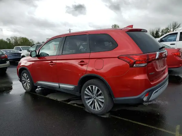 JA4AZ3A38KZ050447 2019 MITSUBISHI OUTLANDER - Image 2