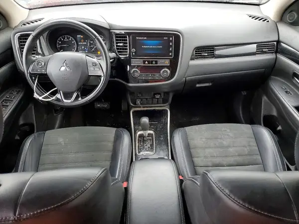 JA4AZ3A38KZ050447 2019 MITSUBISHI OUTLANDER - Image 8