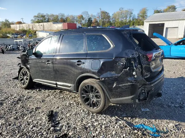 JA4AZ3A38KZ051467 2019 MITSUBISHI OUTLANDER - Image 2