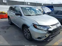 JA4AZ3A38LZ027560 2020 MITSUBISHI OUTLANDER