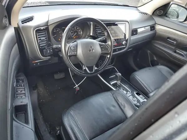 JA4AZ3A38LZ034654 2020 MITSUBISHI OUTLANDER - Image 8