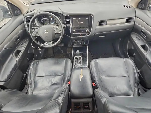 JA4AZ3A38LZ040292 2020 MITSUBISHI OUTLANDER - Image 8