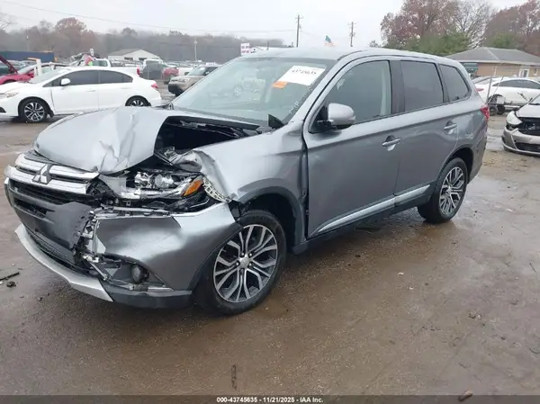JA4AZ3A39GZ005265 2016 MITSUBISHI OUTLANDER - Image 2