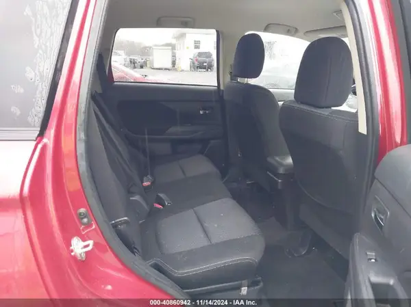 JA4AZ3A39GZ015200 2016 MITSUBISHI OUTLANDER - Image 8