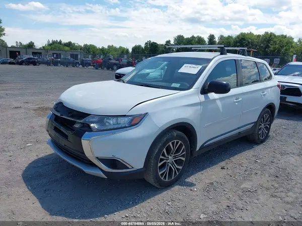 JA4AZ3A39GZ020557 2016 MITSUBISHI OUTLANDER - Image 2