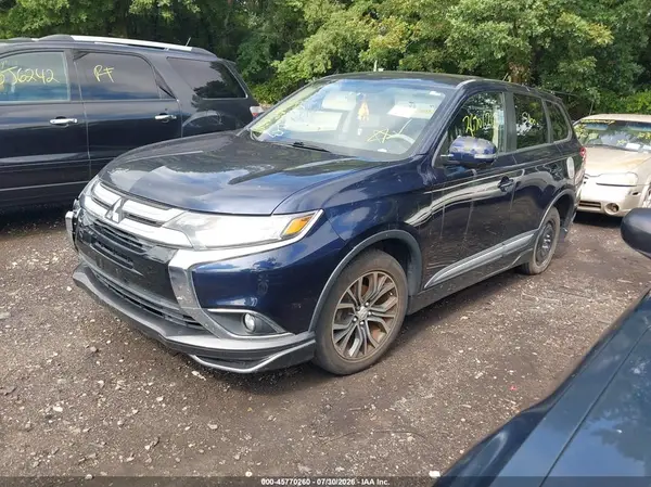 JA4AZ3A39GZ024902 2016 MITSUBISHI OUTLANDER - Image 2