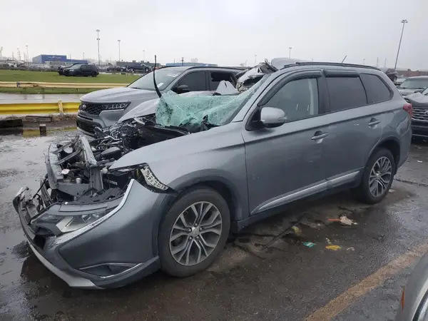 JA4AZ3A39GZ025726 2016 MITSUBISHI OUTLANDER - Image 1