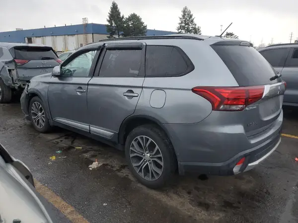 JA4AZ3A39GZ025726 2016 MITSUBISHI OUTLANDER - Image 2