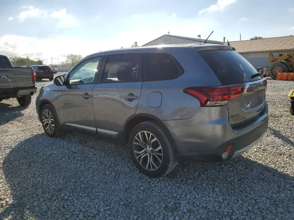 JA4AZ3A39GZ039822 2016 MITSUBISHI OUTLANDER - Image 2