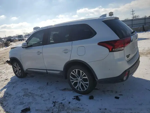 JA4AZ3A39HZ018535 2017 MITSUBISHI OUTLANDER - Image 2
