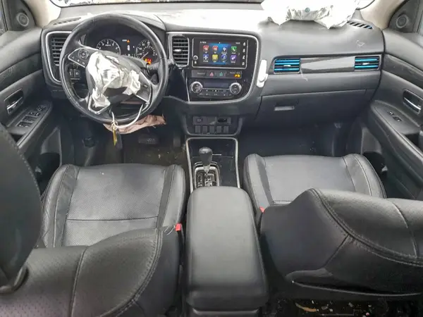 JA4AZ3A39HZ059182 2017 MITSUBISHI OUTLANDER - Image 8