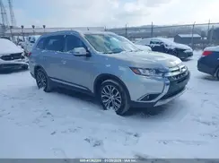 JA4AZ3A39JJ006387 2018 MITSUBISHI OUTLANDER