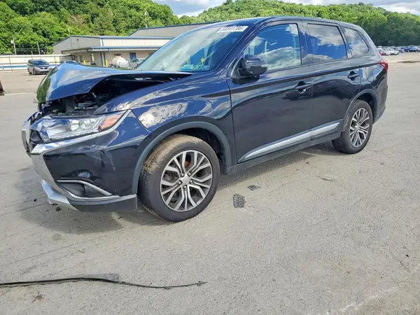 JA4AZ3A39JZ010635 2018 MITSUBISHI OUTLANDER - Image 1