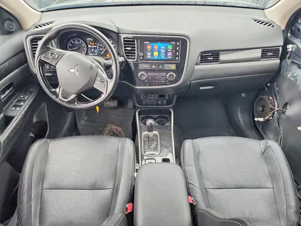 JA4AZ3A39JZ039326 2018 MITSUBISHI OUTLANDER - Image 8