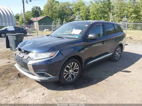 JA4AZ3A39JZ059169 2018 MITSUBISHI OUTLANDER - Image 2