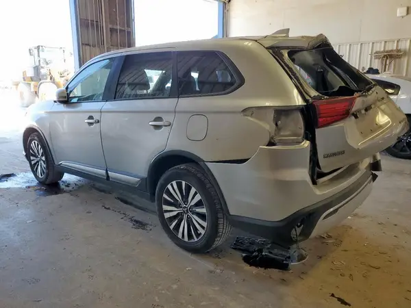 JA4AZ3A39KJ001742 2019 MITSUBISHI OUTLANDER - Image 2