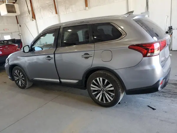 JA4AZ3A39KZ018459 2019 MITSUBISHI OUTLANDER - Image 2