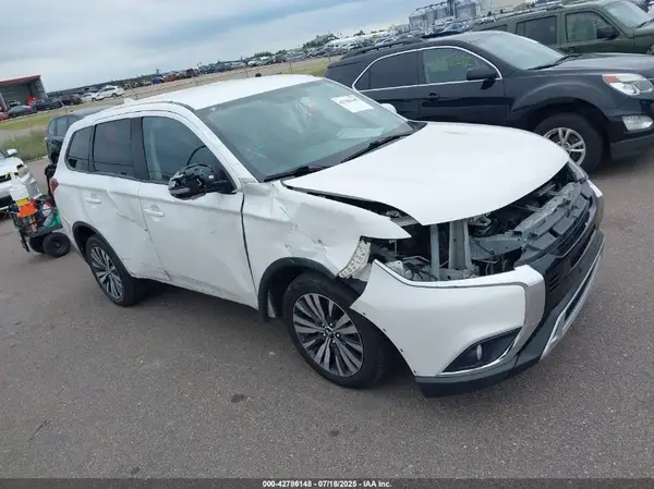 JA4AZ3A39KZ029977 2019 MITSUBISHI OUTLANDER - Image 1