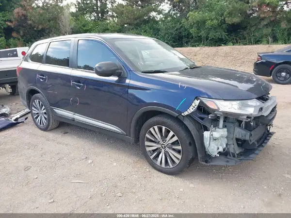 JA4AZ3A39KZ032510 2019 MITSUBISHI OUTLANDER - Image 1