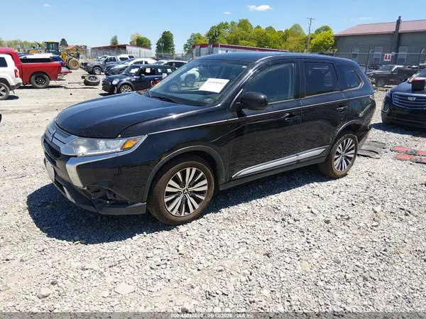 JA4AZ3A39KZ034287 2019 MITSUBISHI OUTLANDER - Image 2