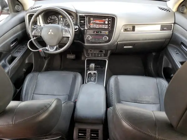 JA4AZ3A39KZ038985 2019 MITSUBISHI OUTLANDER - Image 8