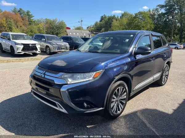 JA4AZ3A39KZ041434 2019 MITSUBISHI OUTLANDER - Image 2