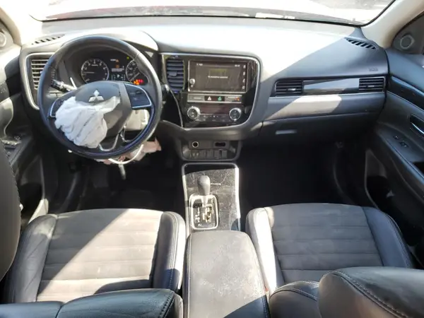 JA4AZ3A39KZ041787 2019 MITSUBISHI OUTLANDER - Image 8