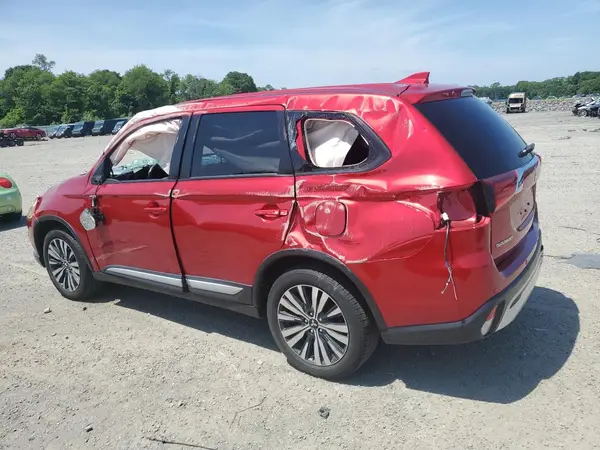 JA4AZ3A39LZ011108 2020 MITSUBISHI OUTLANDER - Image 2
