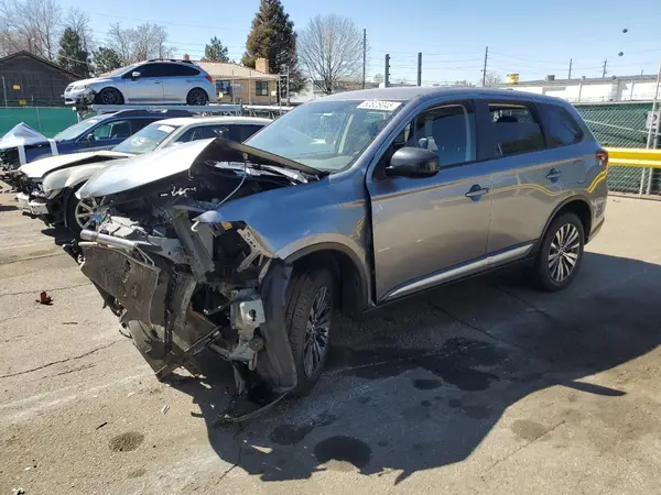JA4AZ3A39LZ026496 2020 MITSUBISHI OUTLANDER - Image 1