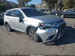 JA4AZ3A39LZ026871 2020 MITSUBISHI OUTLANDER