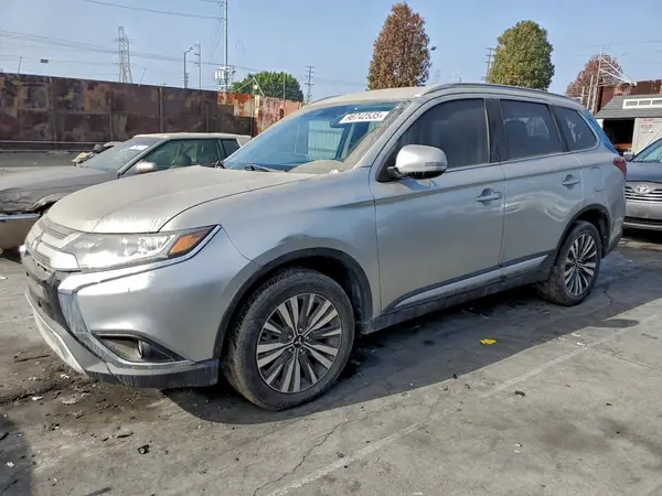 JA4AZ3A39LZ037899 2020 MITSUBISHI OUTLANDER