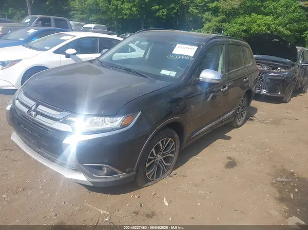 JA4AZ3A3XGZ002388 2016 MITSUBISHI OUTLANDER - Image 2