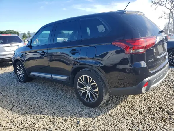 JA4AZ3A3XGZ004268 2016 MITSUBISHI OUTLANDER - Image 2